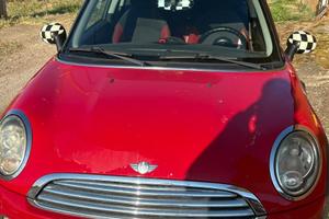 MINI COOPER CLUBMAN 1.6 DIESEL