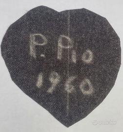 Cuore stoffa “P. Pio 1960” reliquia religiosa