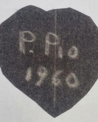 Cuore stoffa “P. Pio 1960” reliquia religiosa