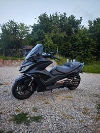 KYMKO AK 550 2018 ARROW