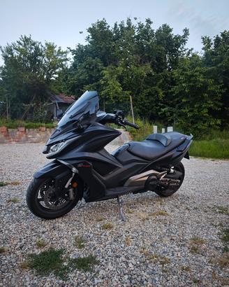 KYMKO AK 550 2018 ARROW
