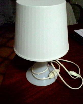 lampada da comodino  IKEA