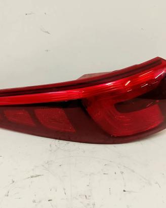Faro posteriore est. sinistro Kia Sportage 4a Seri