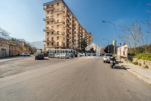 Titolo 3 vani di 95 mq con Posto Auto assegnato