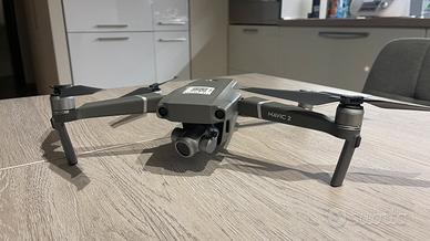 Dji Mavic 2 Zoom con Smart Controller RM500