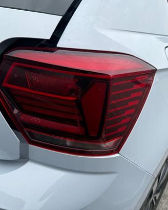 Fanale posteriore dx vw polo aw1 2018