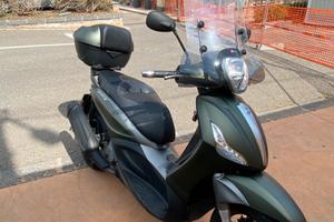 Beverly 350 S anno 2021