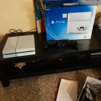 PlayStation 4 con 2 controller
