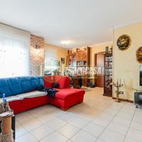 4 LOCALI SU DUE LIVELLI A STEZZANO!