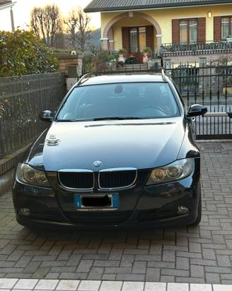Bmw 320i gpl