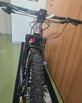 Mtb iant xct 1 carbon