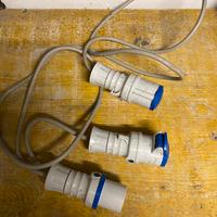 Camper Sdoppiatore presa elettrica.