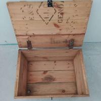 baule di legno vecchio