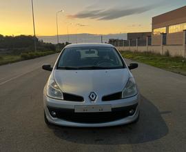 RENAULT Clio 3ª serie - 2007