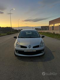 RENAULT Clio 3ª serie - 2007