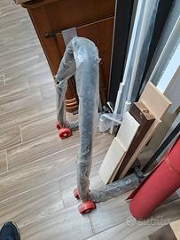 Giubbotto,casco,cavalletto moto