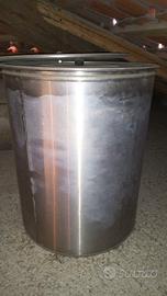 2 Contenitori per alimenti