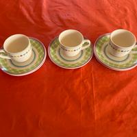 Set di tazze e paittini