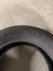2 Gomme goodyear eagle asymentric (estivo )