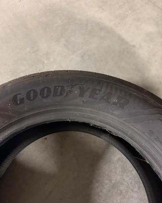 2 Gomme goodyear eagle asymentric (estivo )