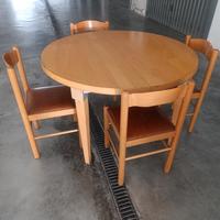 tavolo rotondo in legno massello e 4 sedie