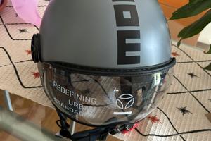 casco momo design