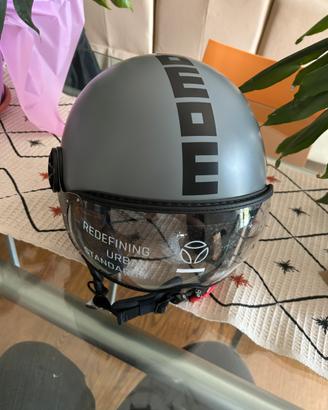 casco momo design