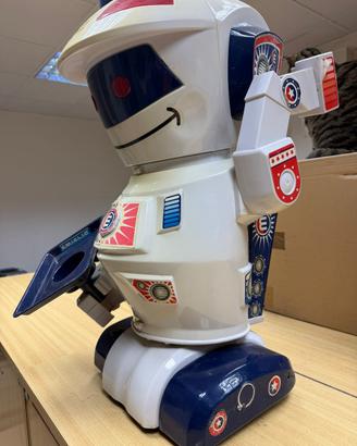 Robot emiglio