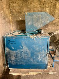 Mulino raffinatore cereali / segatura