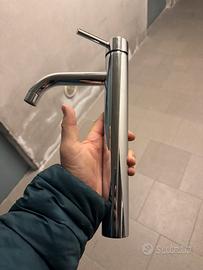 Rubinetto per lavabo da appoggio