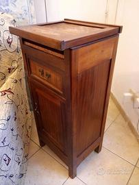 Comò piccolo mobiletto antico vintage