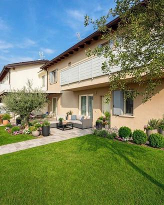 Villetta a schiera di 146 m² con 4 locali a Verone