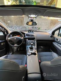 Peugeot 3008 1.6 diesel sempre in garage