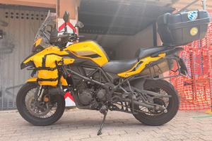 Benelli TRK 502x FULL OPTIONAL!!!