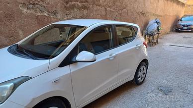 HYUNDAI i10 2ª serie - 2014