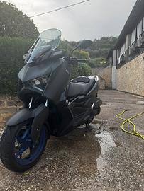 Yamaha Xmax 125