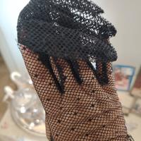 guanti neri corti a rete