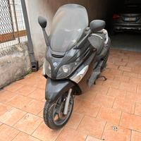 Piaggio XEVO 400