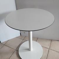 Tavolo rotondo da esterni