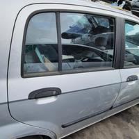HYUNDAI GETZ 2005 - PORTA POSTERIORE DESTRO