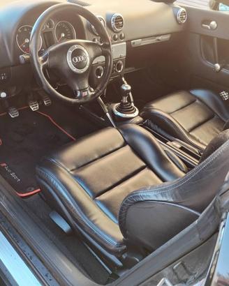 Audi tt mk1 quattro 