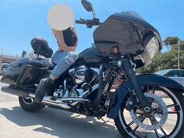 Road glide special