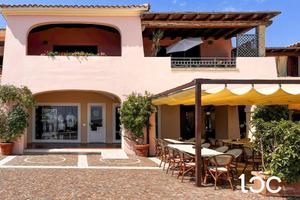 Appartamento vista mare con veranda fronte porto e