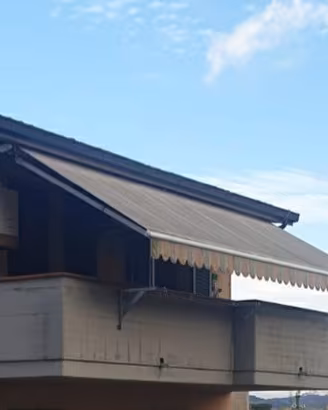 Tenda da sole motorizzata