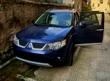 Mitsubishi Outlander 2.2