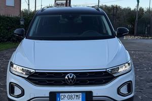 Volkswagen T-Roc 2.0 TDI SCR 150 CV DSG R-Line 202