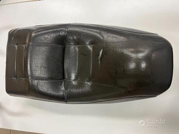 Sella e poggia schiena Honda CN250
