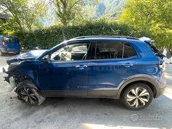 Ricambi Volkswagen T-Cross 2022 999cc TB DLA kw70