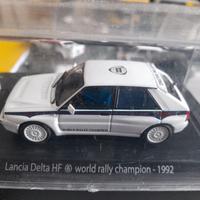Lancia Delta  Martini 6 Modellino Scala 1/43