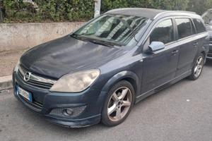 Opel astra sw usata